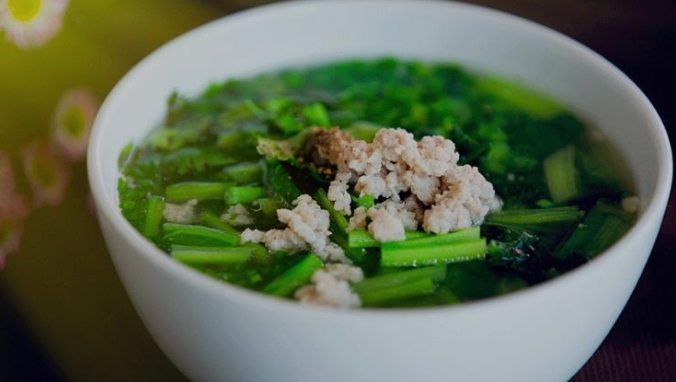 (MFW301) Asian Green & Pork Soup