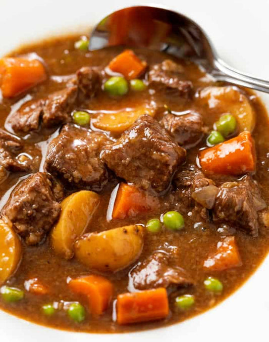(MFW102) Country Beef Casserole & Mash